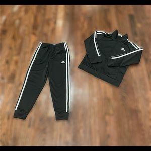 Adidas Track Suit 
Boys Size 6